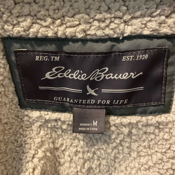 Eddie Bauer Puffer Vest Size M - Picture 11 of 11